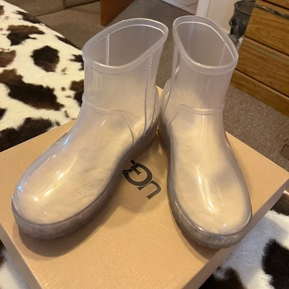 Waterproof Boots Clear Uggs On Feet Ugg Women's Drizlita Clear Boot